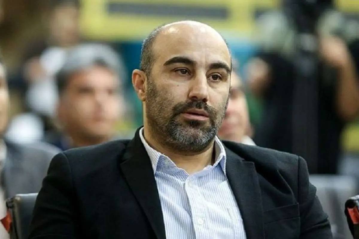 پست محسن تنابنده در واکنش به سیلی خوردن استاندار