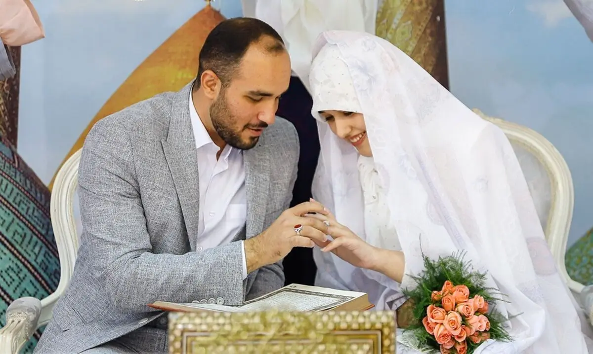 (تصاویر) مراسم عقد زوج‌های جوان در حرم حضرت عبدالعظیم