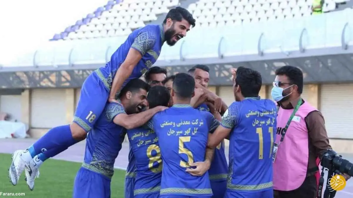 پخش زنده فوتبال امروز، دوشنبه ۳ آبان از تلویزیون + جدول