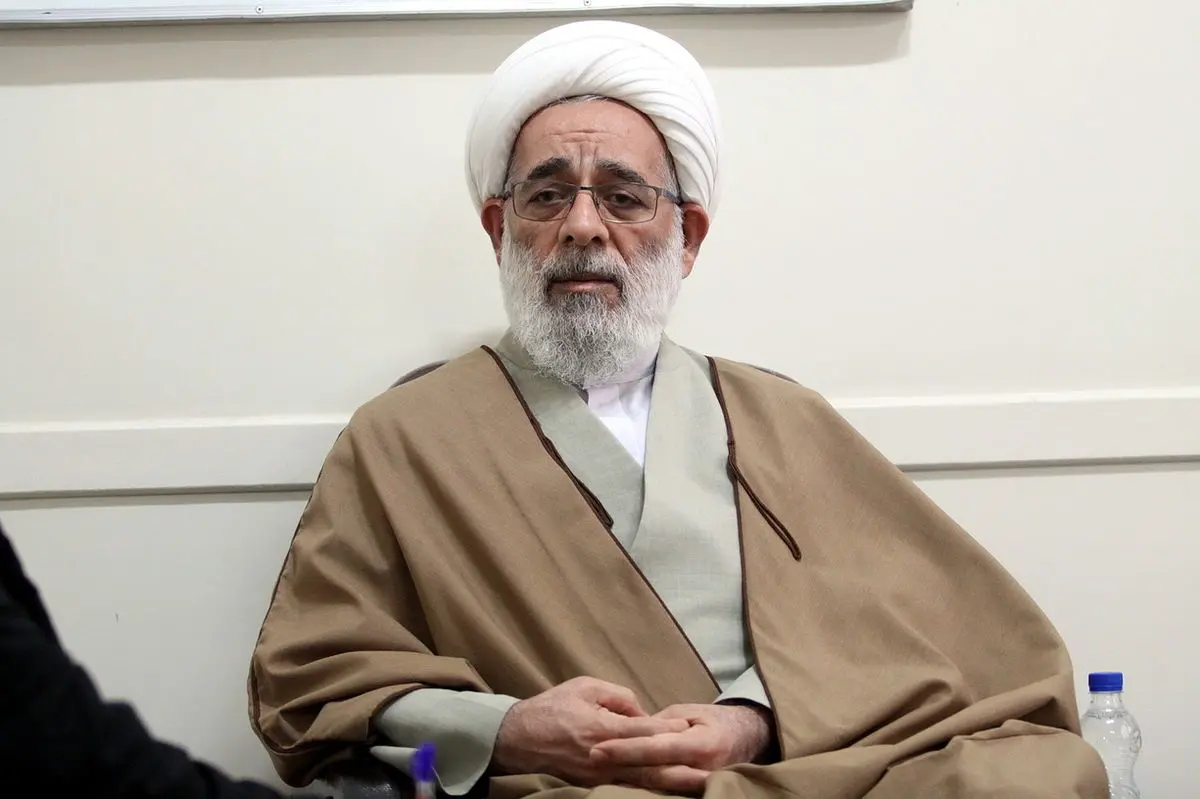 واکنش‌ به اهانت یک فرد در فضای مجازی به ساحت مرجعیت