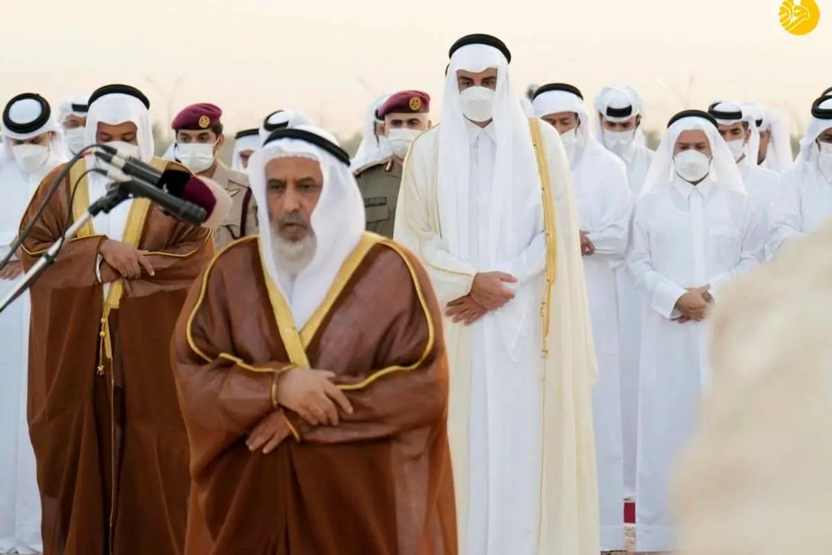 (ویدئو) اقامه نماز باران با حضور امیر قطر