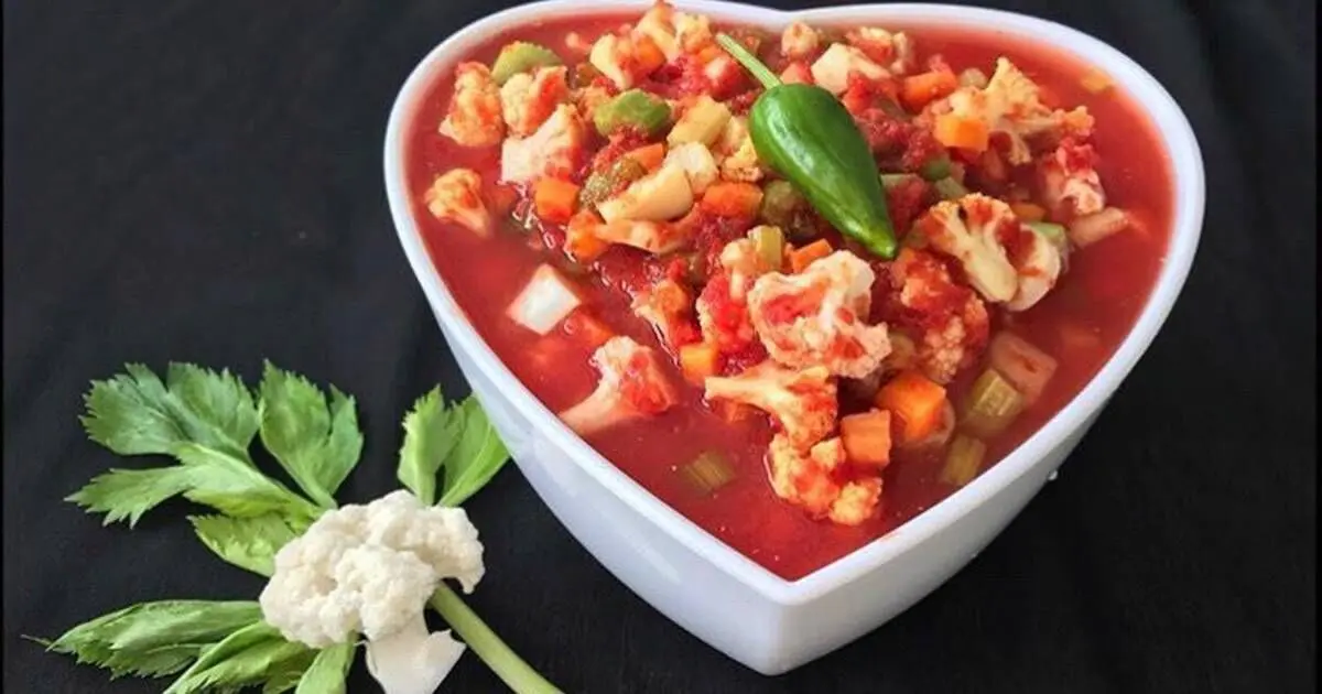 طرز تهیه ترشی مشهدی یا ترشی گوجه، خوشمزه محبوب پاییزی