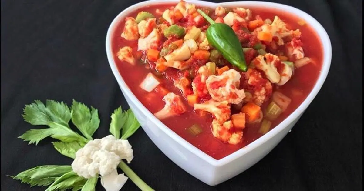 طرز تهیه ترشی مشهدی یا ترشی گوجه، خوشمزه محبوب پاییزی