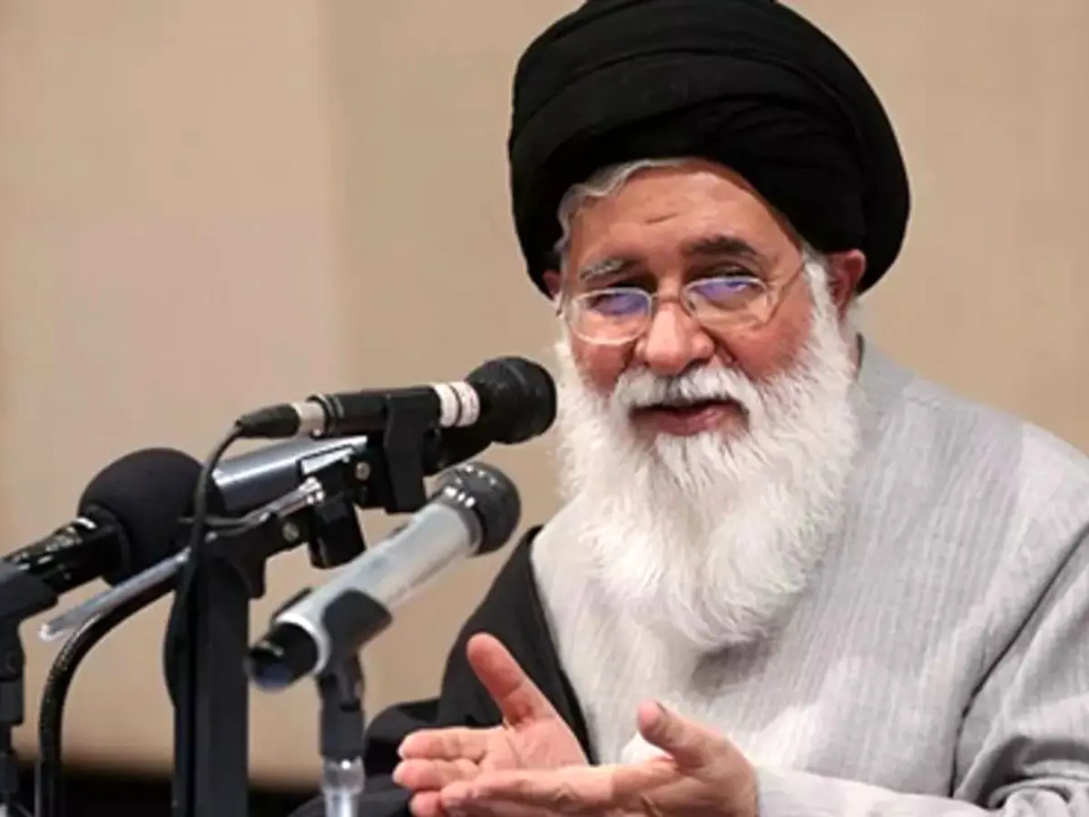 علم الهدی: با هوشیاری رئیس جمهور، ۳ هزار پمپ بنزین مشکلش حل شد