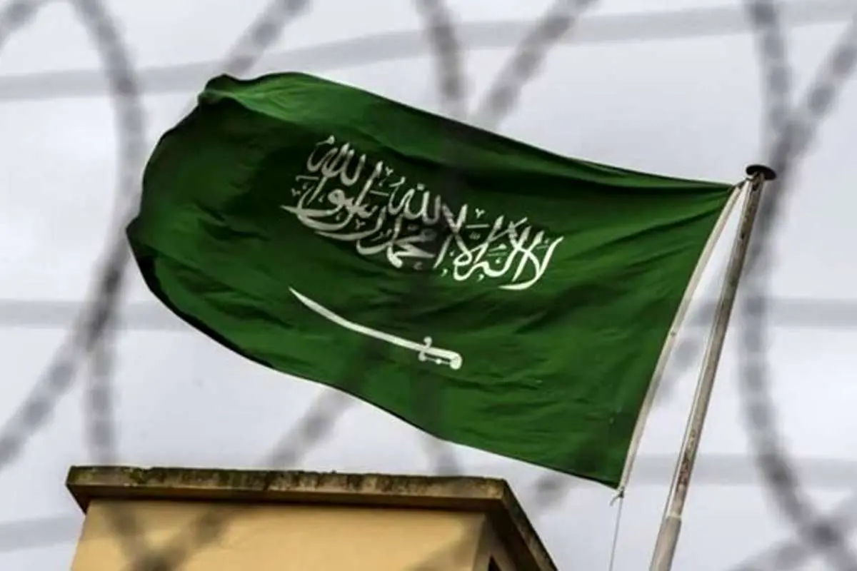 عربستان سفیر لبنان را اخراج کرد