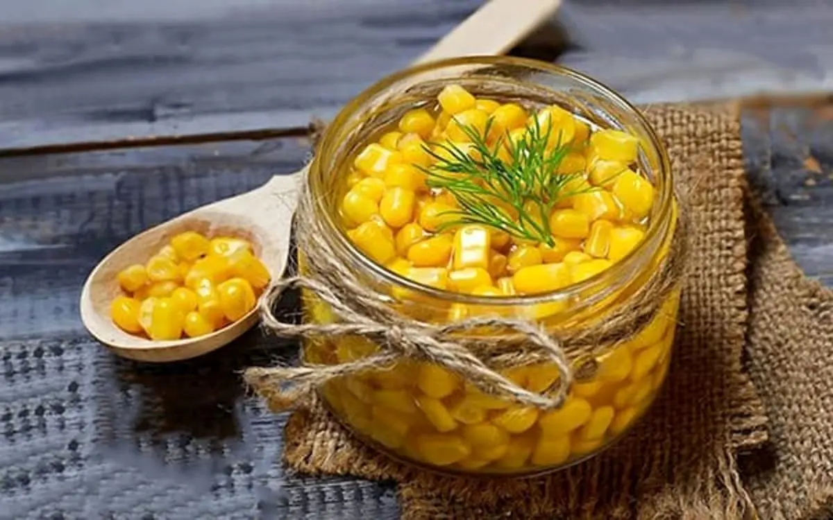 طرز تهیه کنسرو ذرت در منزل با روشی بسیار آسان