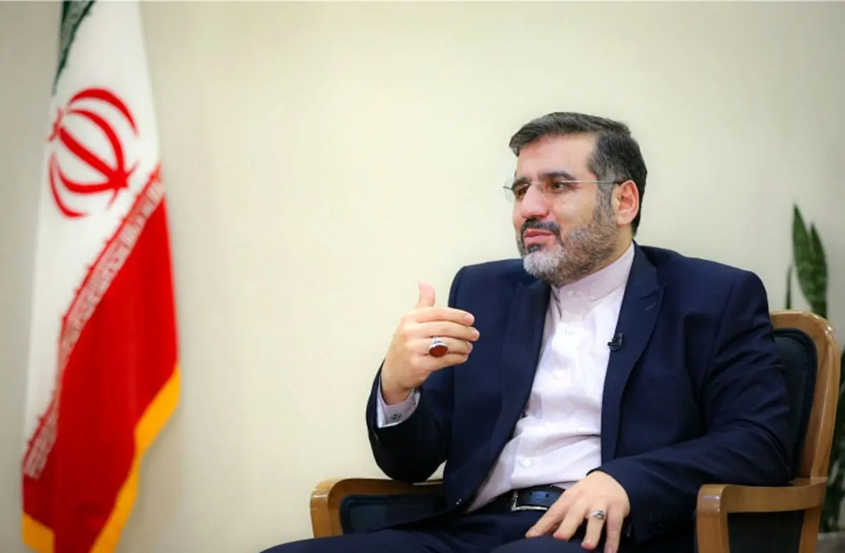 وزیر ارشاد عقب نشینی کرد