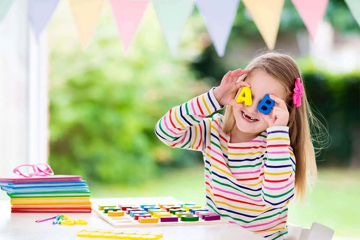 بهترین زمان برای یادگیری زبان خارجی چه سنی است؟