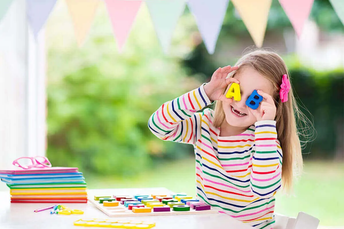 بهترین زمان برای یادگیری زبان خارجی چه سنی است؟