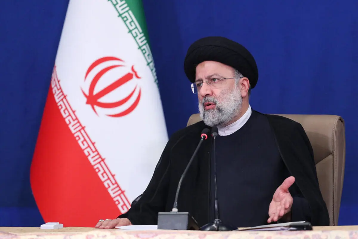 رئیسی: پرداخت حقوق نباید محرمانه تلقی شود