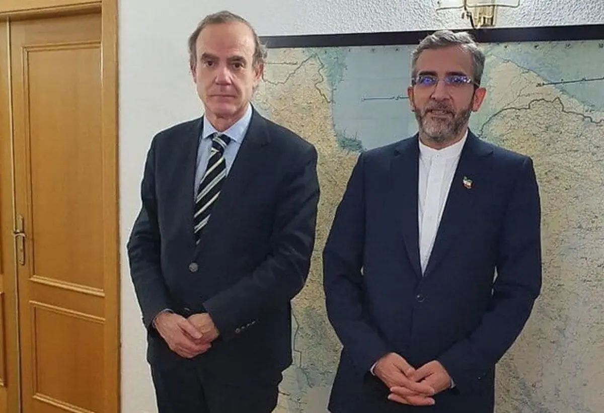 رایزنی «مورا» و «باقری» در مادرید درمورد مذاکرات وین