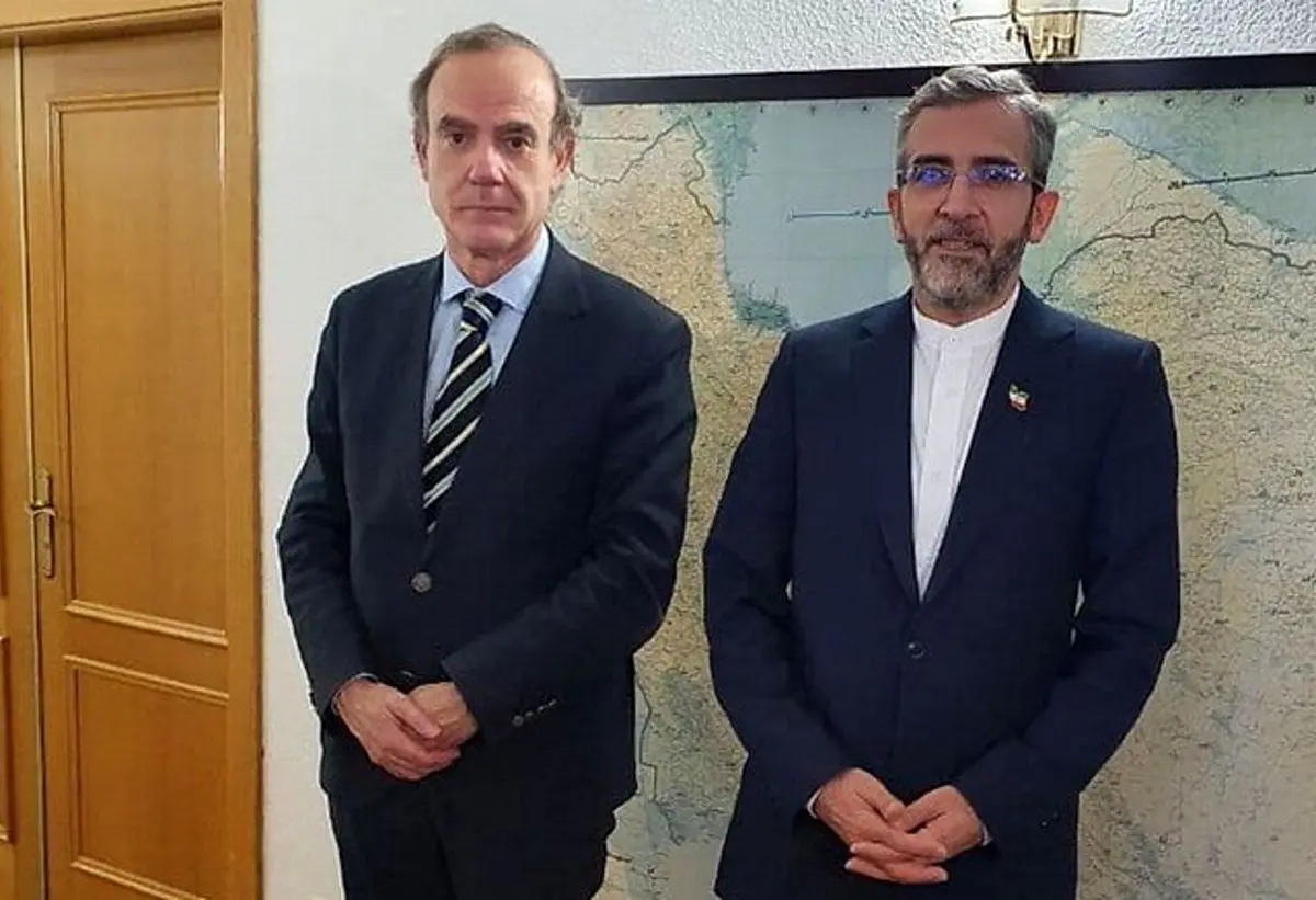 رایزنی «مورا» و «باقری» در مادرید درمورد مذاکرات وین