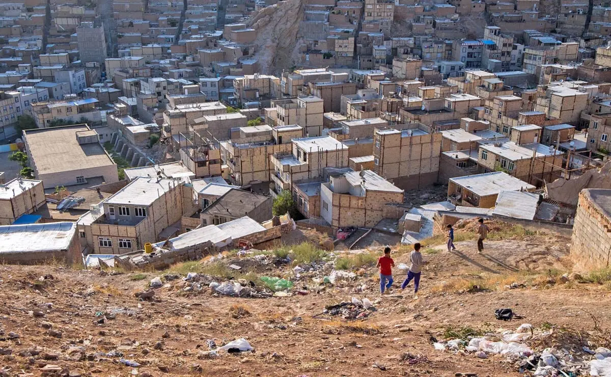 وزیر کشور: یک میلیون نفر در البرز حاشیه‌نشین هستند