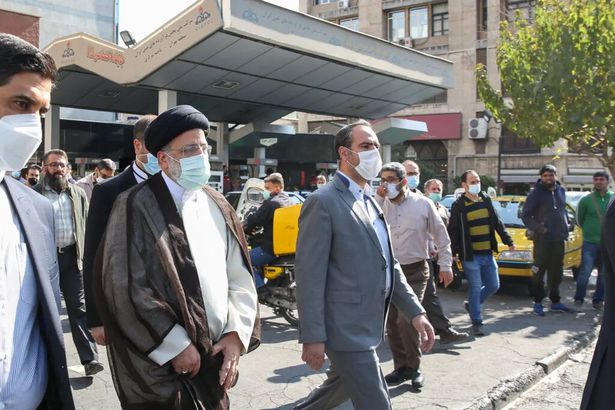 کیهان: در حمله بنزینی اگر رئیسی نبود، فاجعه می‌شد