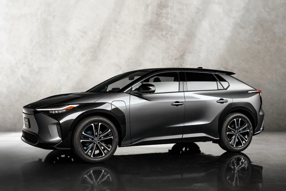 bZ4X؛ اولین شاسی بلند تمام برقی تویوتا