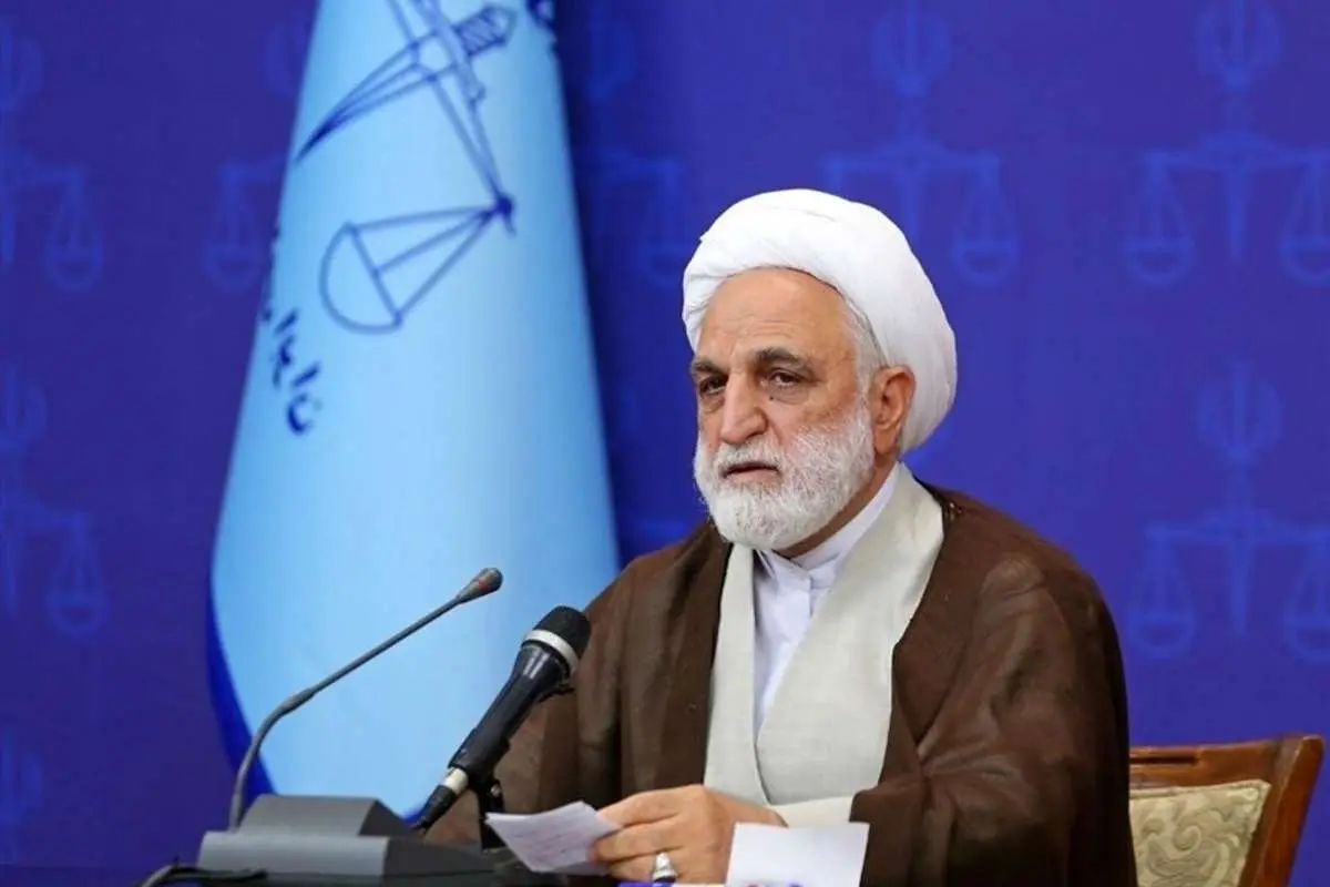 محسنی‌اژه‌ای: "سقط جنین" جاهلیت مدرن است