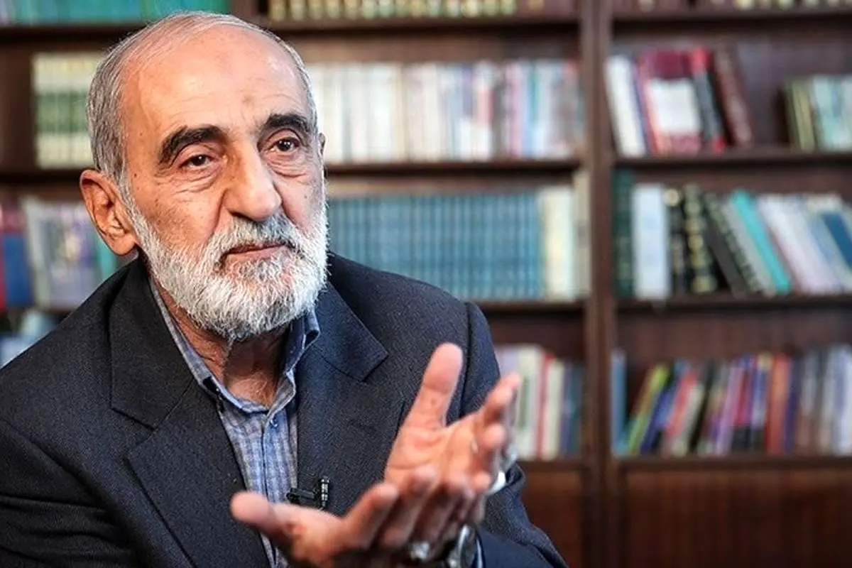 انتقاد حسین شریعتمداری از سخنان آیتالله صافی گلپایگانی
