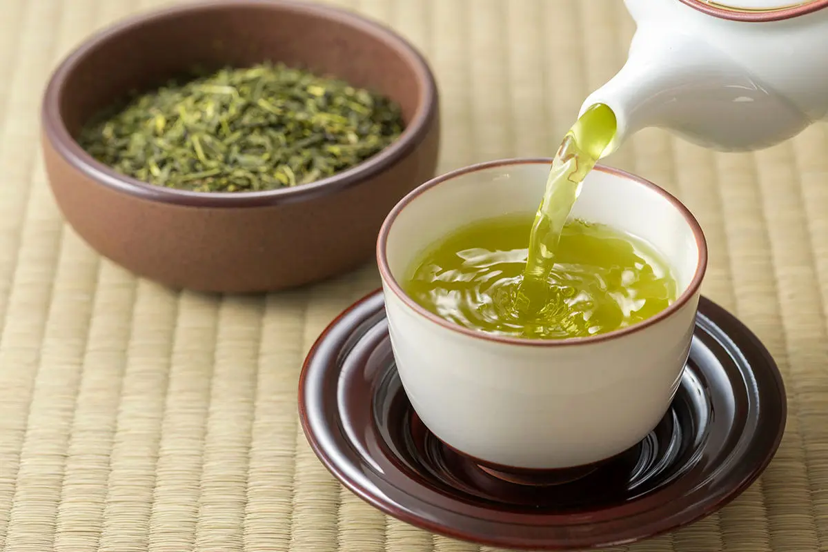 فواید متناقض چای سبز