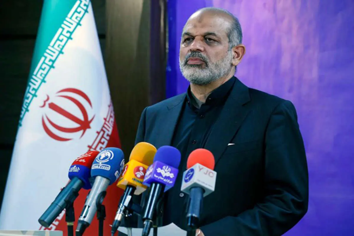 وزیر کشور: محدودیتهای کرونایی ادامه دارد