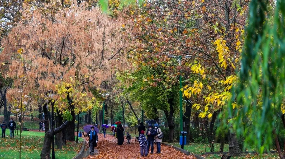 پیش‌بینی وضعیت آب و هوای تهران فردا پنجشنبه ۱۳ آبان ۱۴۰۰