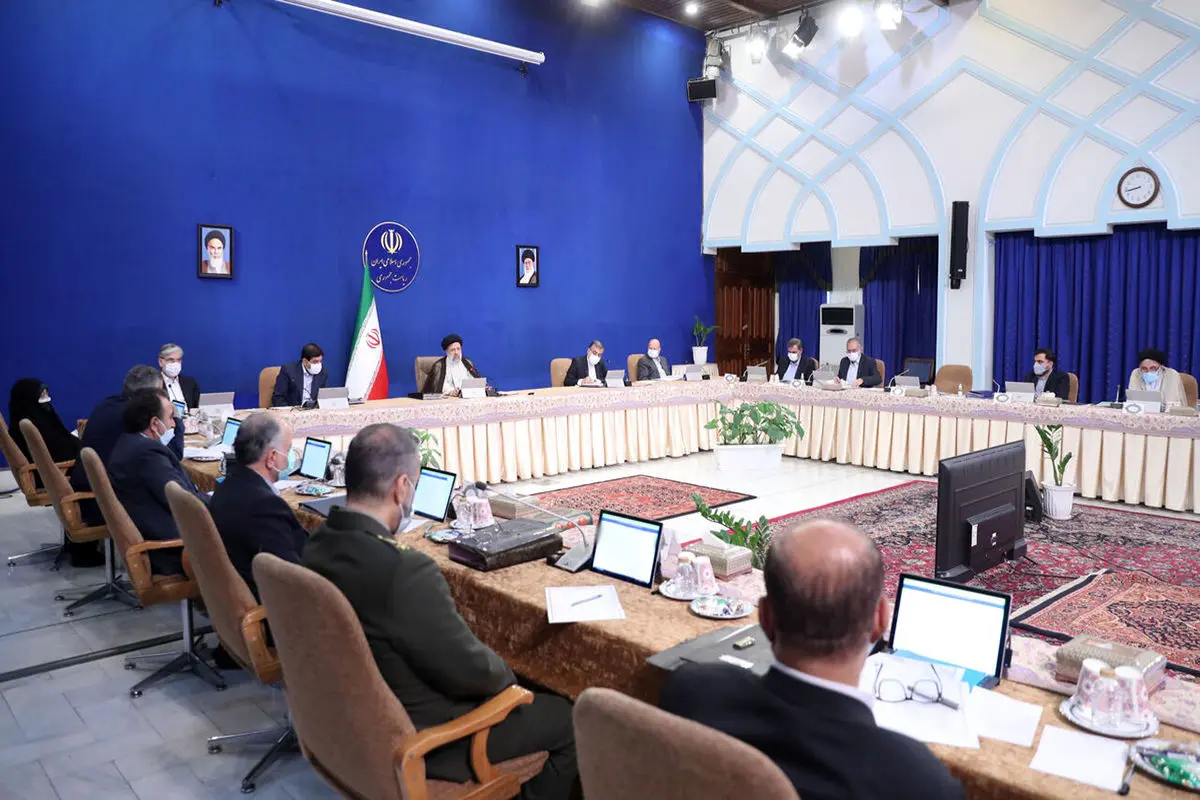 استانداران قم و مرکزی تعیین شدند