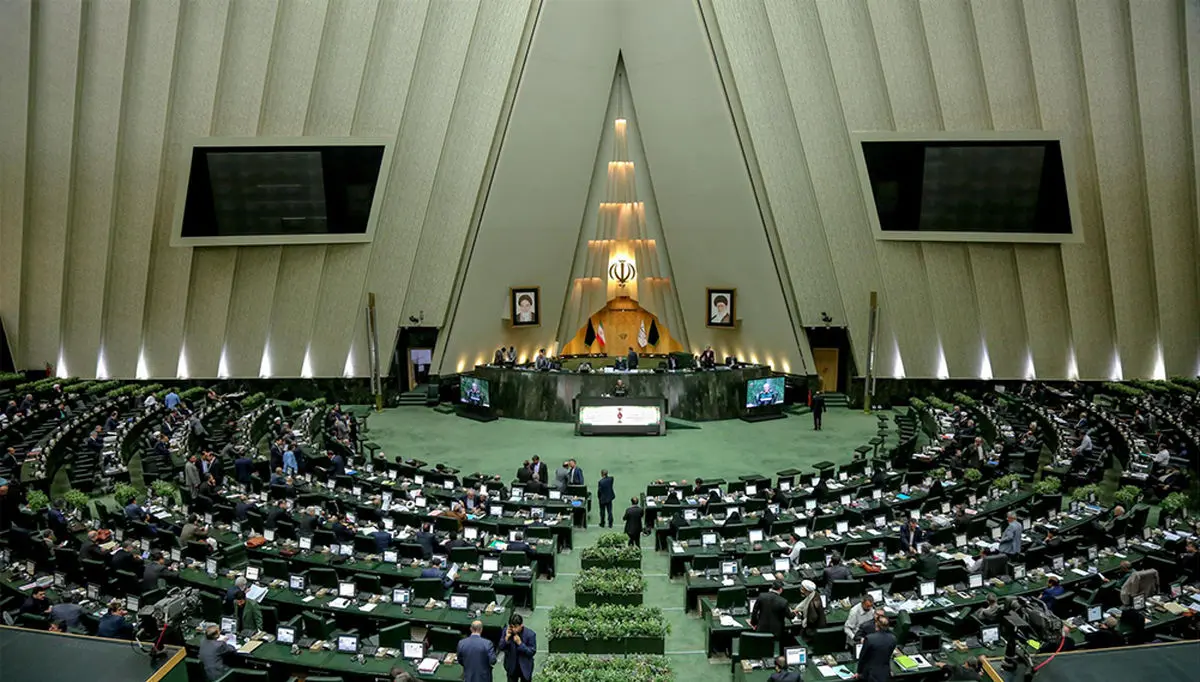 مجلس چگونه می‌خواهد تذکر رهبر انقلاب را جبران کند؟