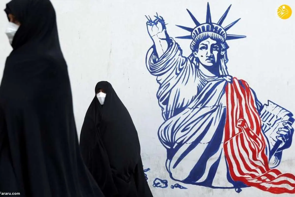 (تصاویر) نقاشیهای روی دیوار سفارت سابق آمریکا در تهران