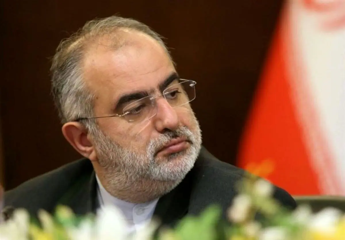 کیهان از خجالت مشاور روحانی درآمد