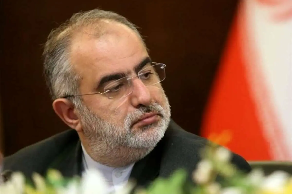 کیهان از خجالت مشاور روحانی درآمد
