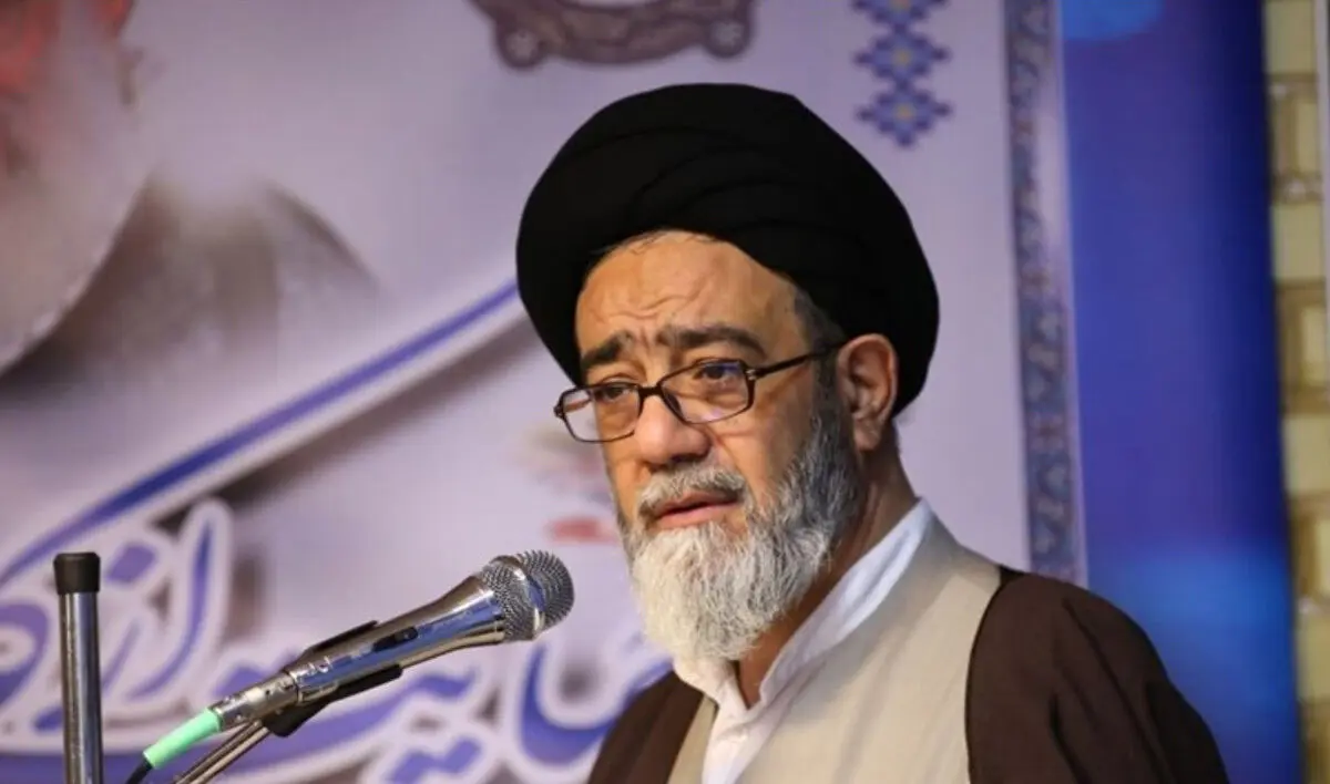 (تصویر) امام جمعه معروف در سینما