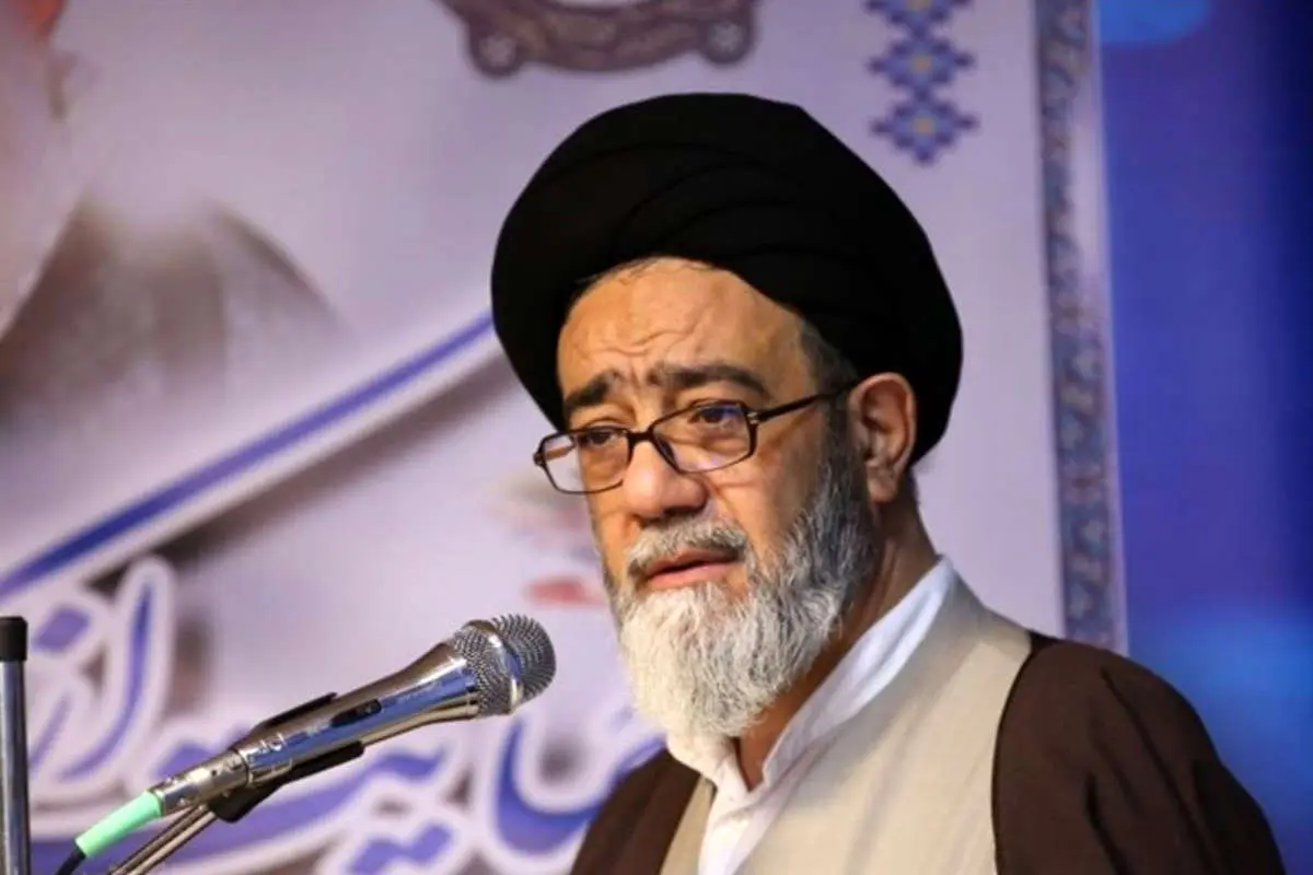 (تصویر) امام جمعه معروف در سینما