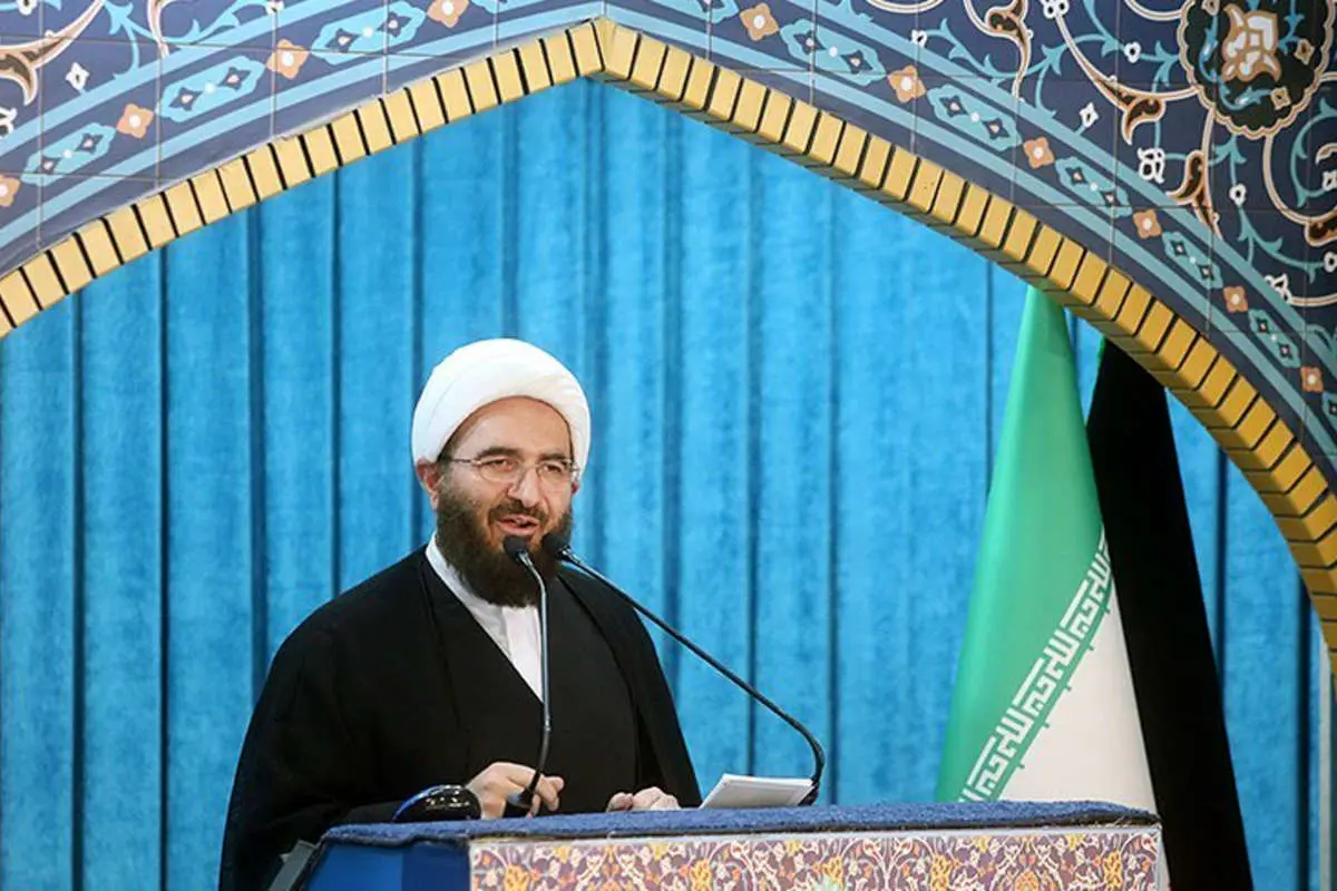 امام جمعه تهران: تیم مذاکره‌کننده به بهانه‌های آژانس توجه نکند