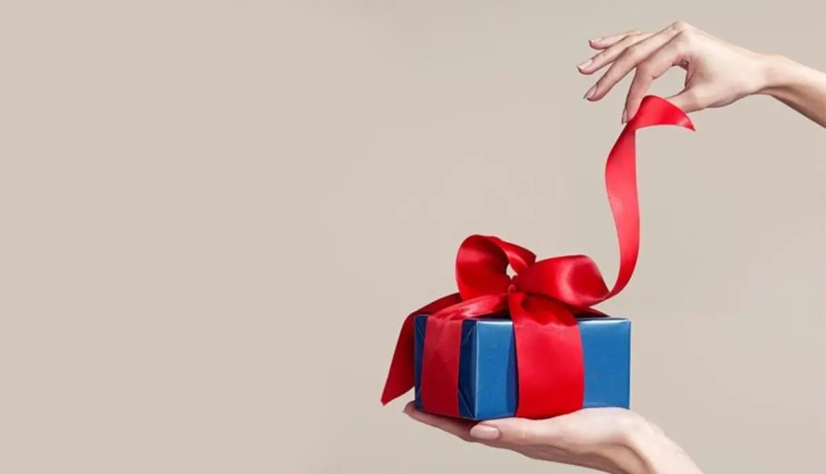 نکاتی که باید برای خرید آنلاین گردنبند طلا بدانید!