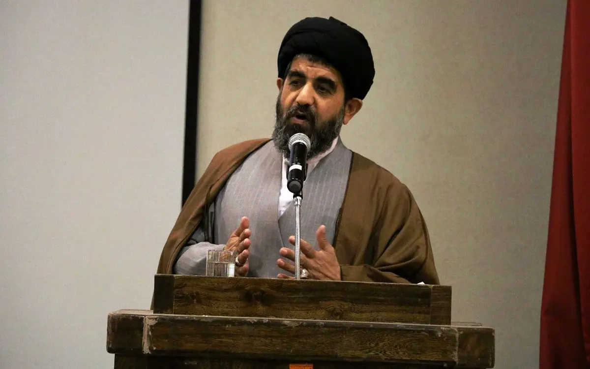 موسوی لارگانی: نگهداری حیوان باعث بیماری و وحشت می‌شود