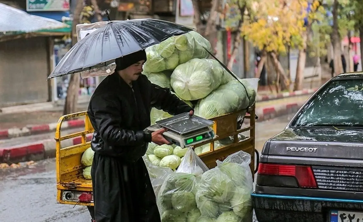(تصاویر) بارش باران پاییزی در سنندج