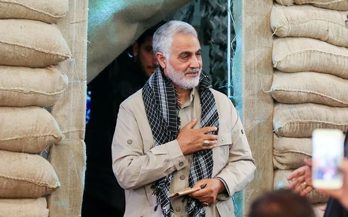 همسر محافظ سردار سلیمانی: جرأت نمی‌کنیم بگوییم خانواده شهید مدافع حرم هستیم