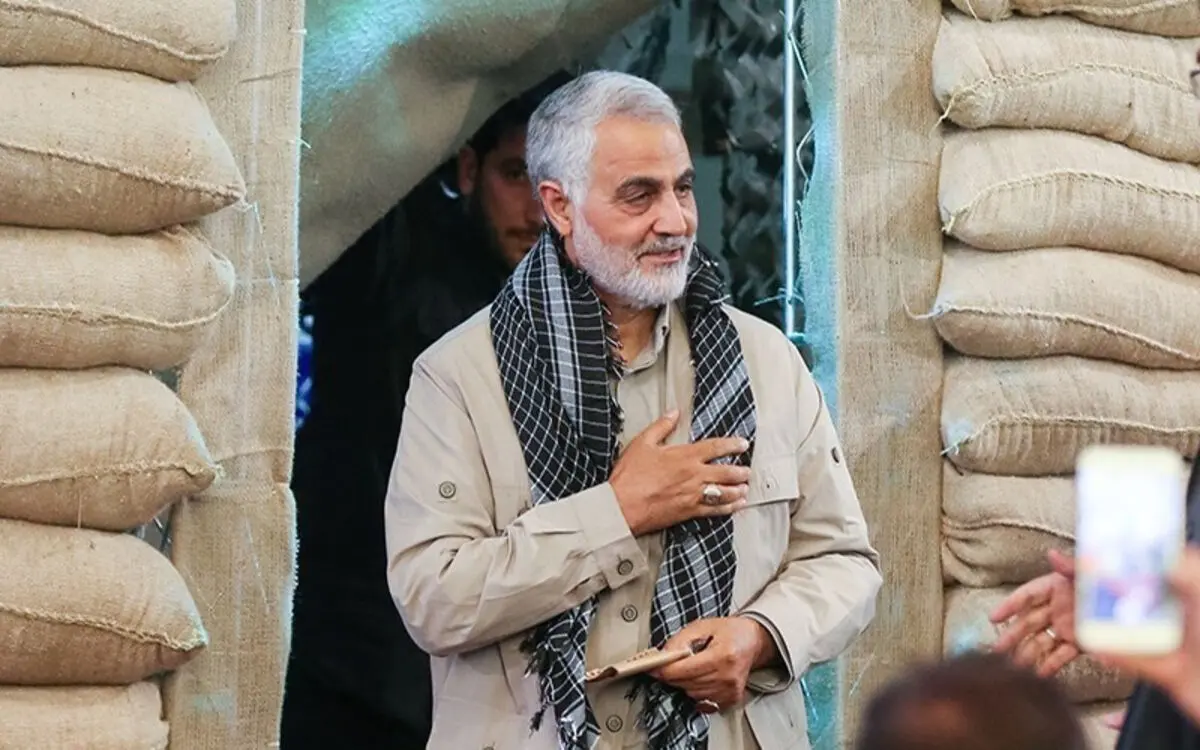 همسر محافظ سردار سلیمانی: جرأت نمی‌کنیم بگوییم خانواده شهید مدافع حرم هستیم