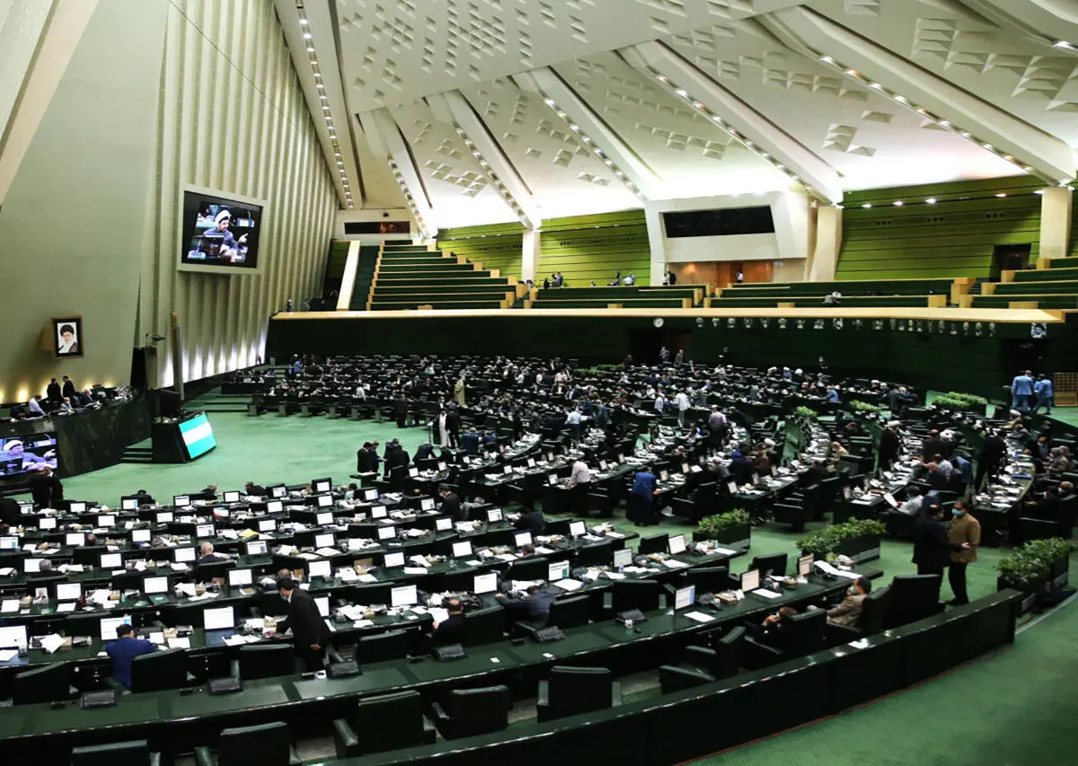 نامه دولت به مجلس برای اصلاح طرح صیانت از حقوق کاربران