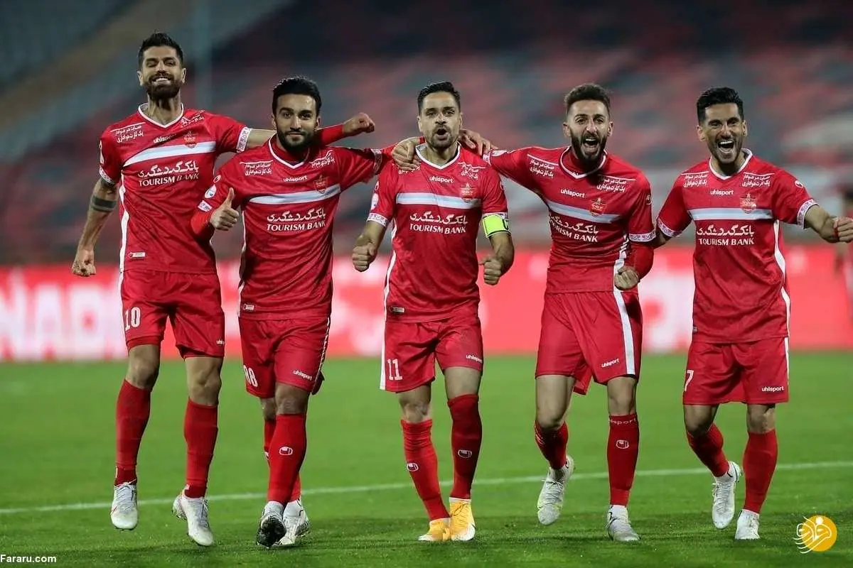 پرسپولیس در آستانه دربی جای استقلال را گرفت