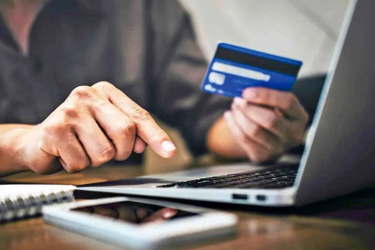 هشدار پلیس؛ کلاهبرداری از طریق ربات همسریاب