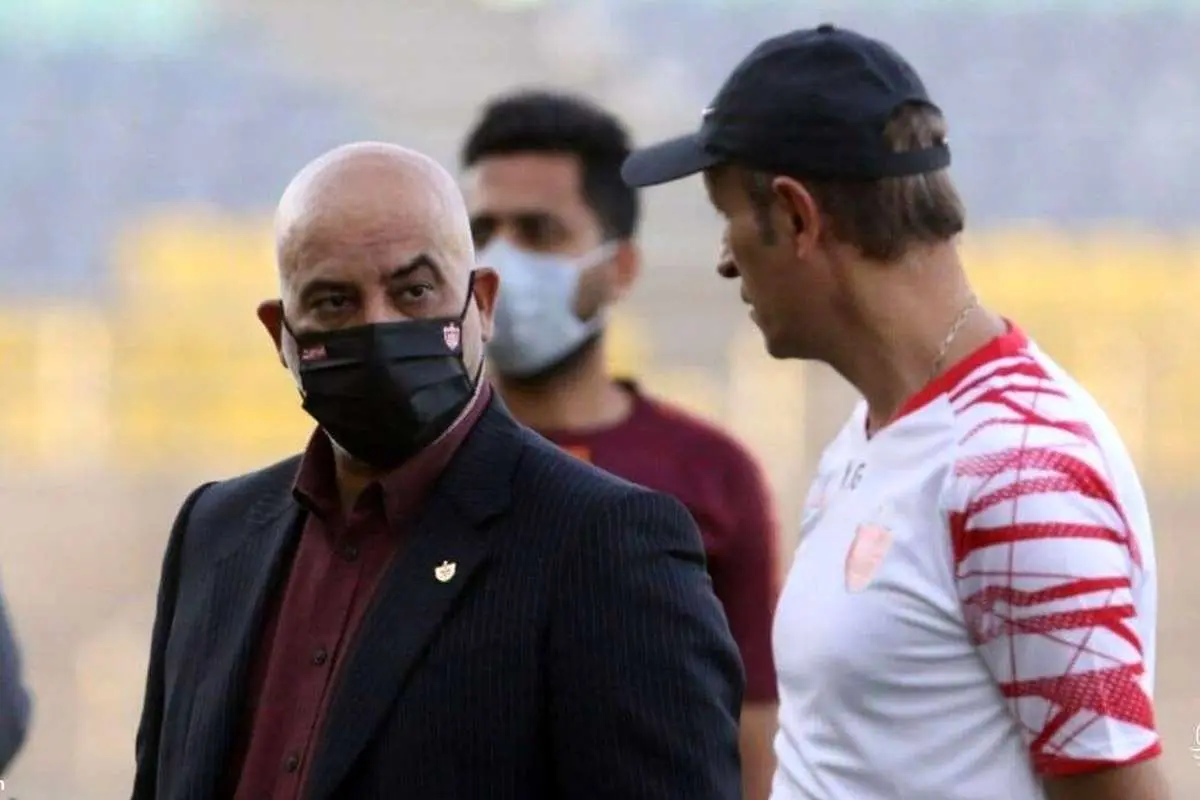 حمله تندوتیز مدیر پرسپولیس به آجورلو؛ حرف نزدن هم بلد نیستی!