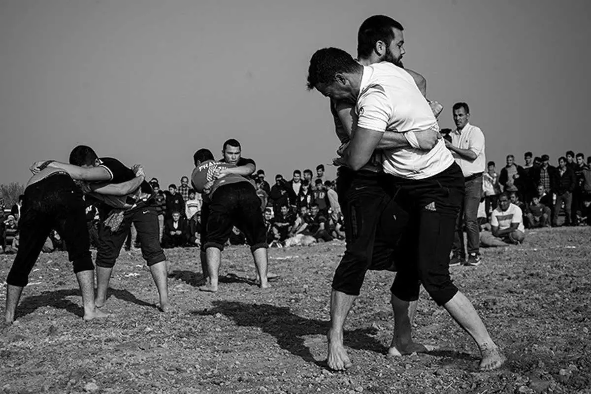 (تصاویر) گورِش، کشتی سنتی ترکمنها