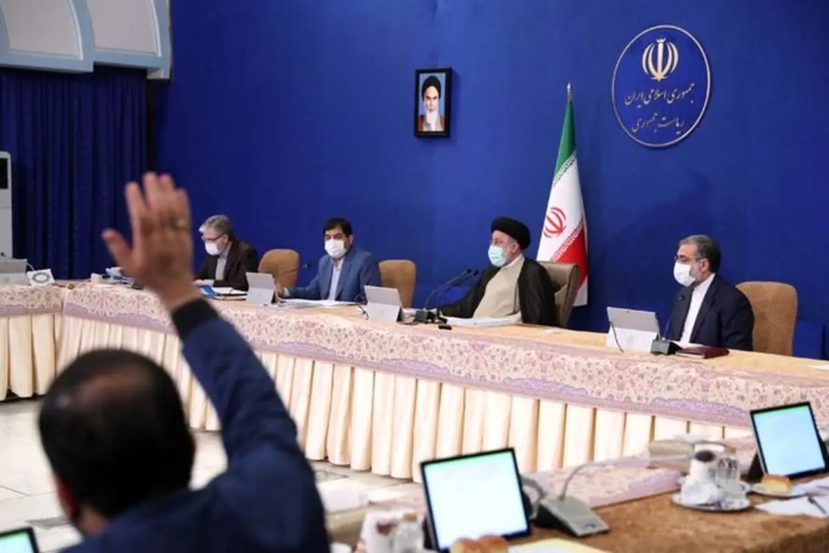تشکیل کمیتهای برای بررسی افزایش پلکانی حقوق