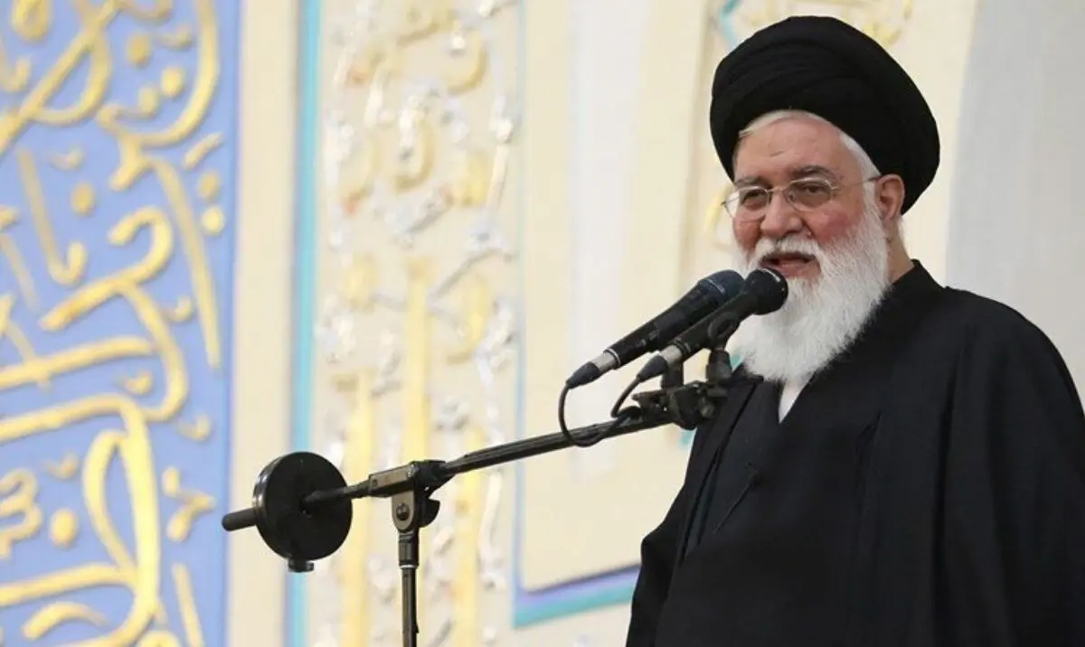 علم‌الهدی: مردم برای نان و آب مقابل انقلاب نمی‌ایستند