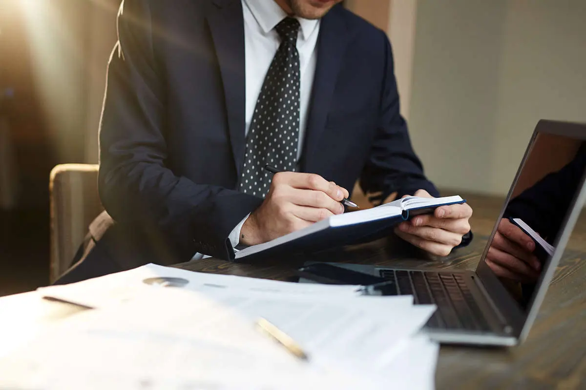 چطور تبدیل به یک فرد منظم شویم؟