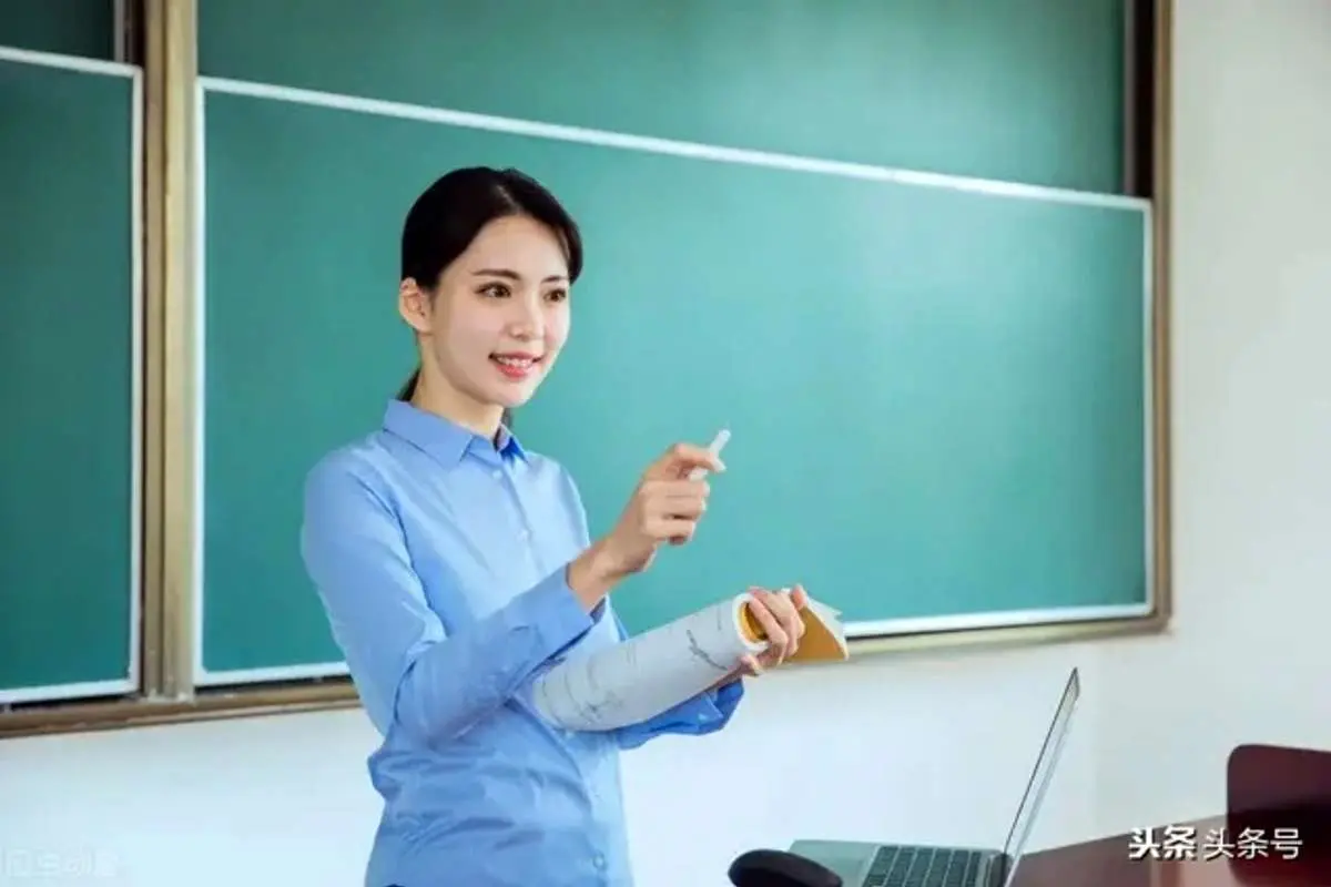(ویدئو) غش کردن معلم در کلاس