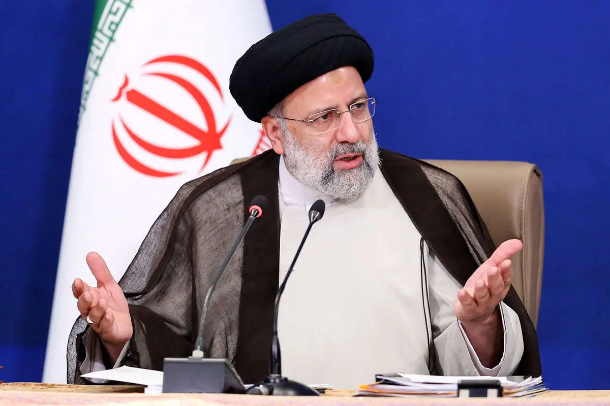رئیسی: پرداختهای غیرمتعارف در دولت قابل تحمل نیست