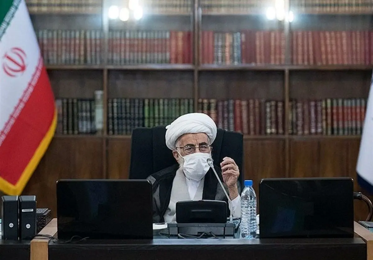 آیت‌الله جنتی: در این مملکت نباید کسی شب را گرسنه بخوابد