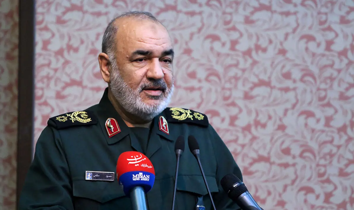 سرلشکر سلامی: دشمن در حال زوال است