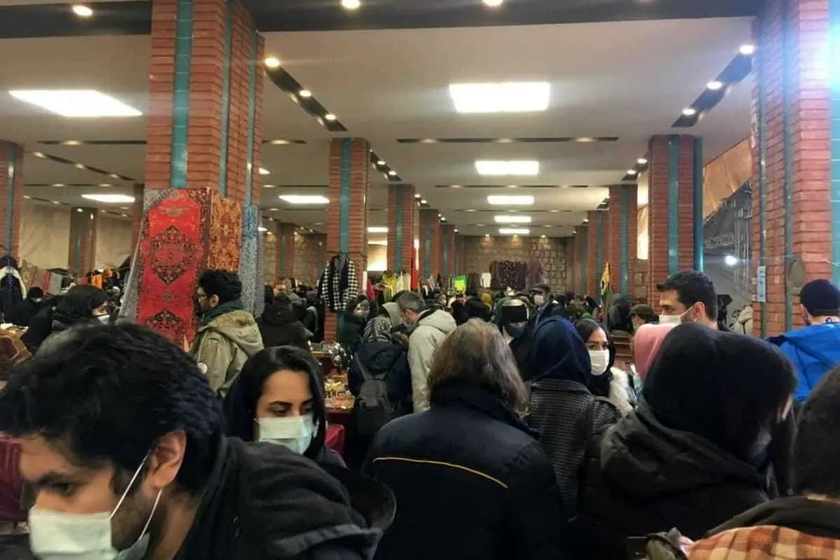 راهنمای جمعه بازار پارکینگ پروانه تهران؛ همه چیز آنتیک و سنتی